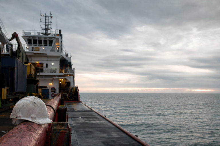 death on the high seas act — offshore vessel beyond three nautical miles